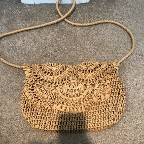 Roxy Handbags - Roxy Straw crossbody Roxy Handbags - Roxy Straw crossbody